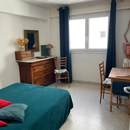 Apartment Centre F3