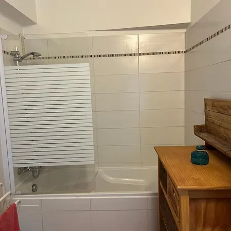 Apartment Centre F3 *